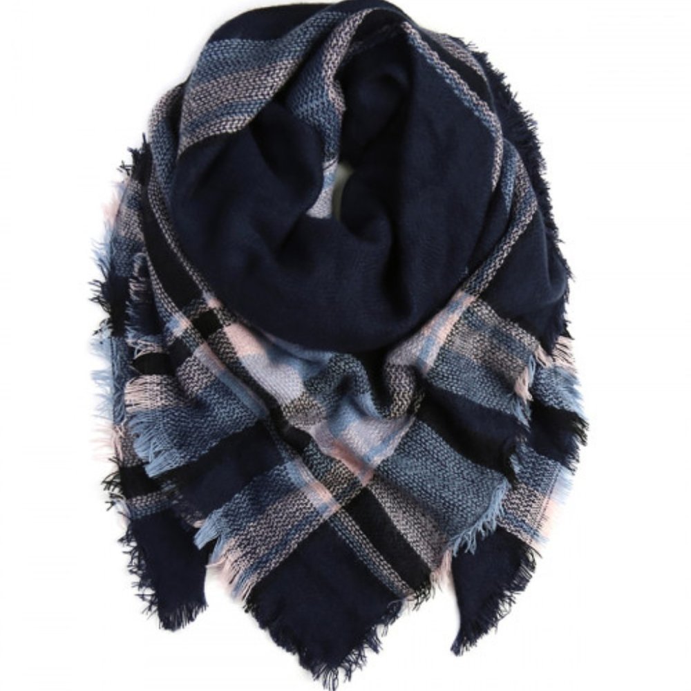 Mountain Babe Plaid Blanket Scarf (Blue)